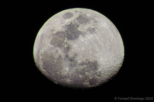 89.1% waxing gibbous moon April 20, 2024 19:07:10