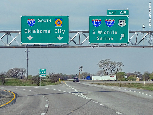 S Wichita Exit off I-35/KTA South, 5 Apr 2024