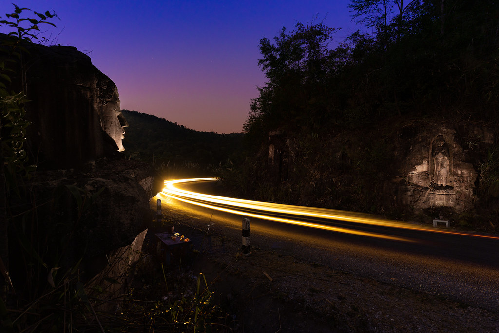 Lighting Laos, the Buddha road