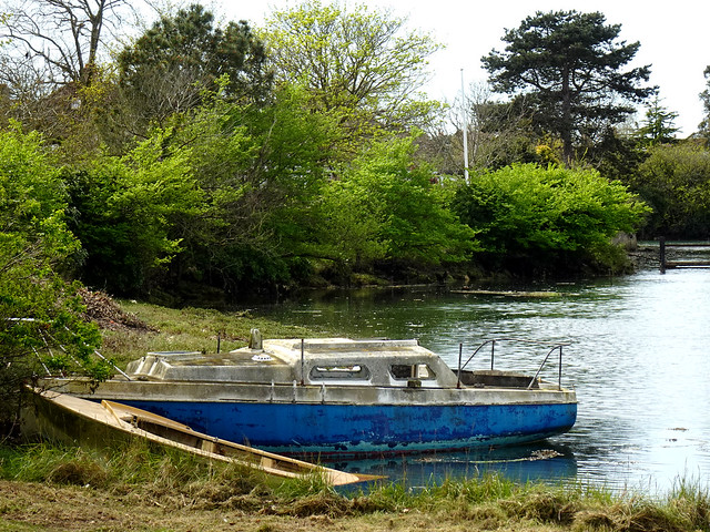 An old boat in the creek!