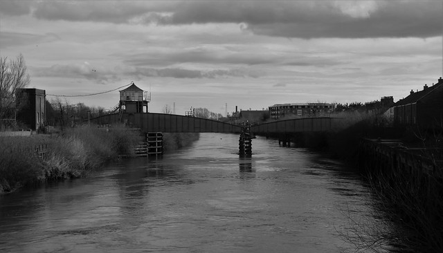 Black & White, Swing Bridge, River Ouse, Selby, North Yorkshire, England.