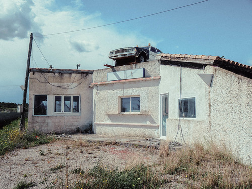 Abandoned restaurant complex near Mèze