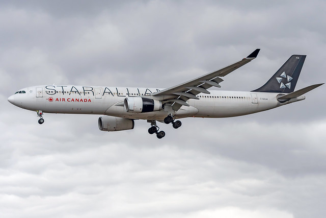 Air Canada A330-300 C-GHLM in Star Alliance with black covwling