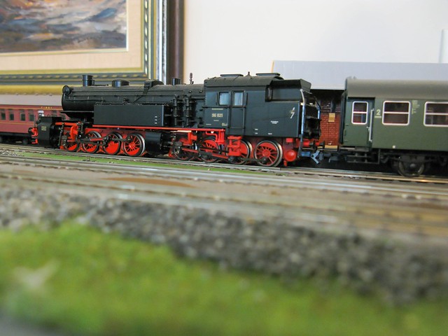 Model rail