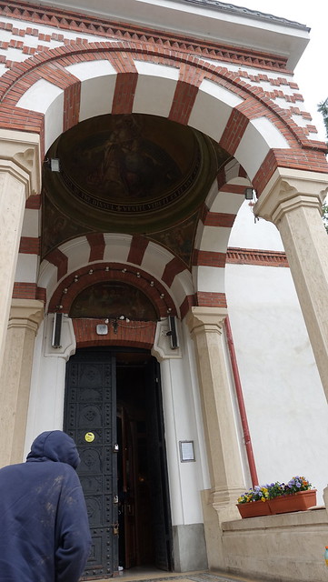 entrance Zlatari Church (6)