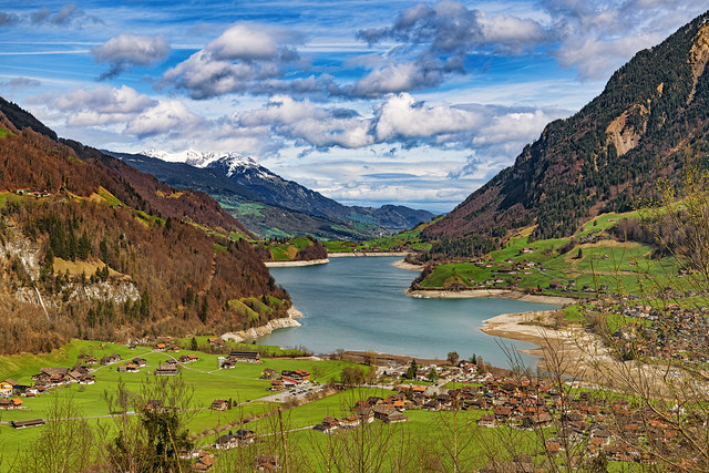 A view of the Lungernersee