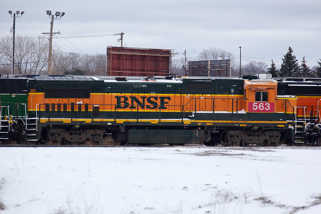 BNSF 563