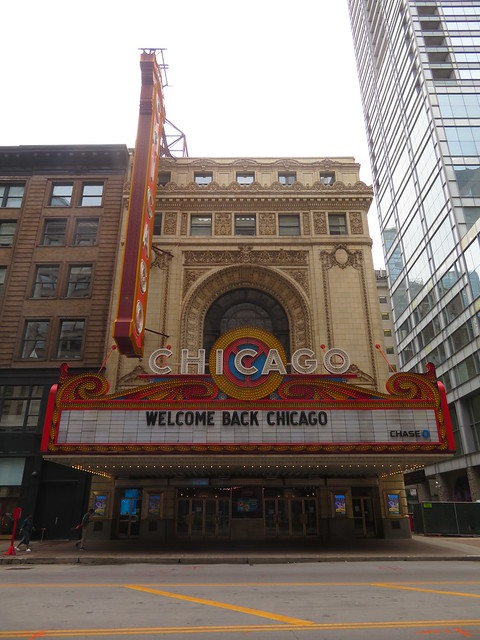 The Chicago Theatre (Welcome Back Chicago)