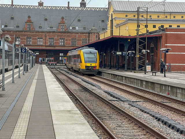 LB 204, Lokalbanen DMU at Helsingor, 20 March 2024,