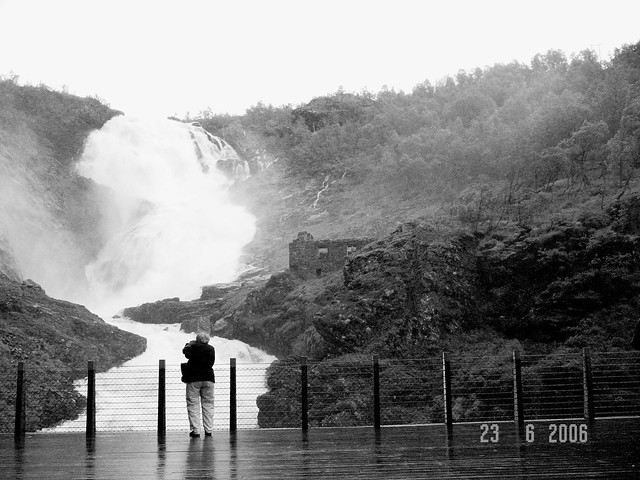 Kjostossen Falls