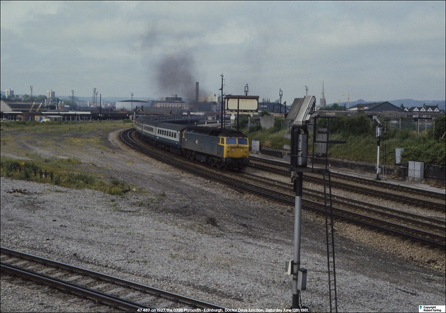 Bescot-allocated 47 487 works 1S27 north at Doctor Days Junction, June 13th 1981
