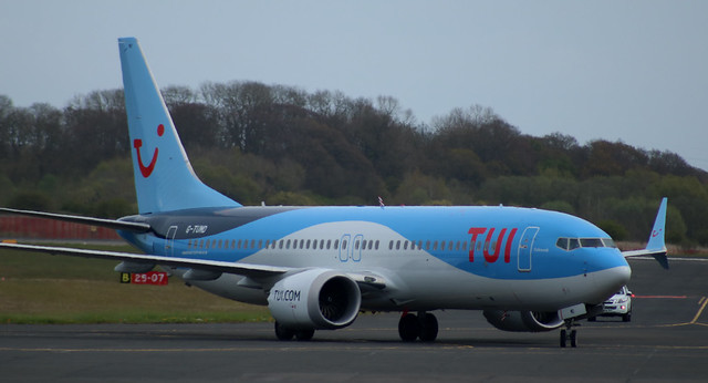 Boeing 737: G-TUMD 737-8 MAX TUI Newcastle Airport