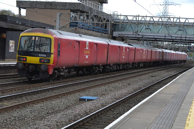 Royal Mail Class 325s 325006 & 325008 - Stafford