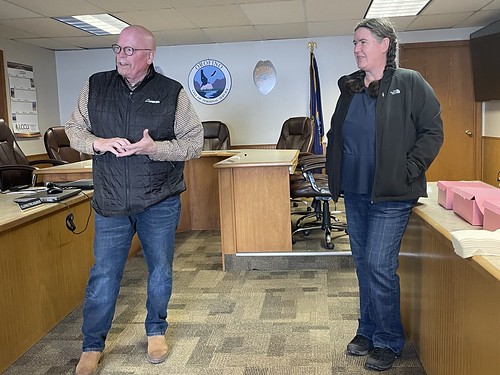 Paul Kimmel, Avista, and Becky McCray, SaveYour.Town. Orofino, Idaho Photo by Dodd Snodgrass. Part of the tour put together by the Inland Northwest Partners, March 2024.