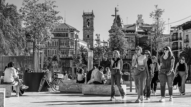 A Busy Plaza de la Reina in Valencia (Monochrome) (Olympus OM1 & Panasonic-Leica 10-25mm f1.7 Zoom Lens) (1 of 1)