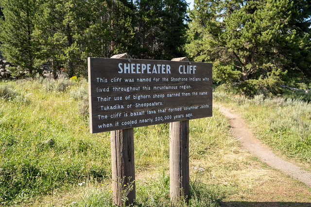 Sheepeater Cliff in Yellowstone National Park - sign