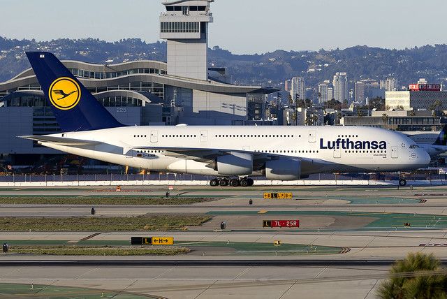 Lufthansa Airbus A380 D-AIMM at Los Angeles Airport LAX/KLAX