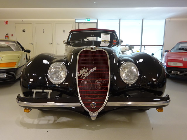 Alfa Romeo 6C 2500 Sport Convertible 1939 bij Gallery Aaldering
