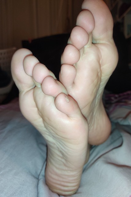 Sexy female soles