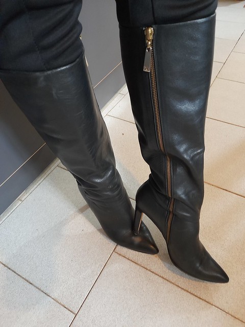 heel boots