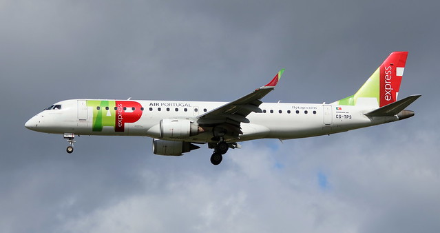 PGA Portugalia Airlines, CS-TPS,MSN 493,Embraer 190LR, 14.04.2024,HAM-EDDH, Hamburg
