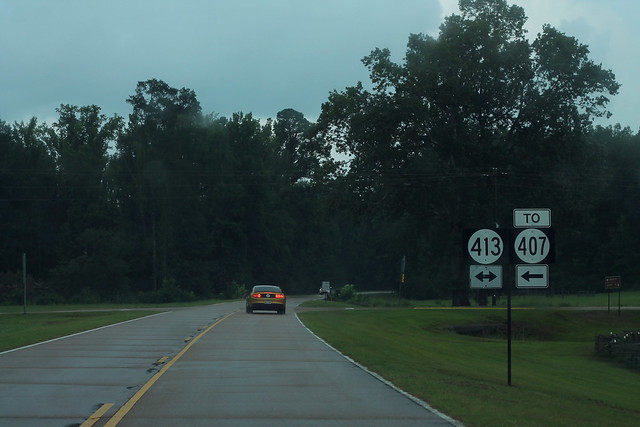 Natchez Trace Parkway at MS413 to MS407 Signs