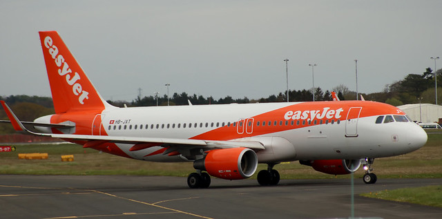 Airbus A320: 6788 HB-JXT A320-214(WL) Easyjet Switzerland Newcastle Airport