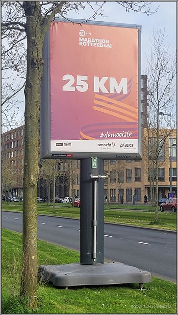 2024-04-12 Rotterdam - Kilometermarkering Marathon
