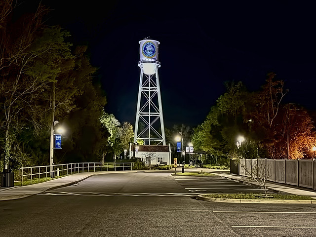 Crystal River Water Tower, City of Crystal River, Citrus County, Florida, USA