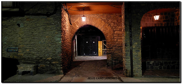 Portal de Sant Antoni, Rialp (el Pallars Sobirà, Catalunya)