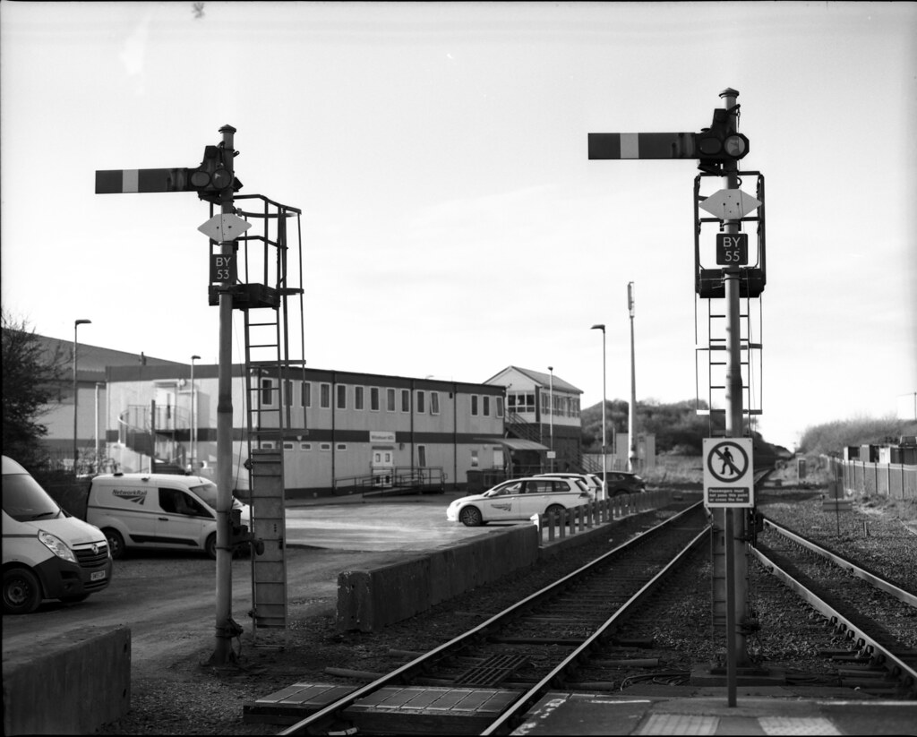Whitehaven pair of semaphore signals