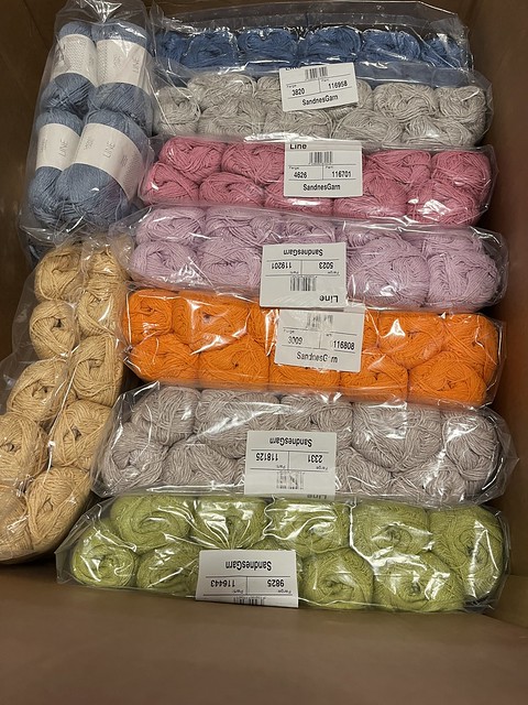 A big restock and new colours has arrived of Sandnes Garn Line, Tynn Line, Drops Air and Drops Kid Silk.