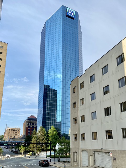 Lexington Financial Center, Main Street and Mill Street, Lexington, KY