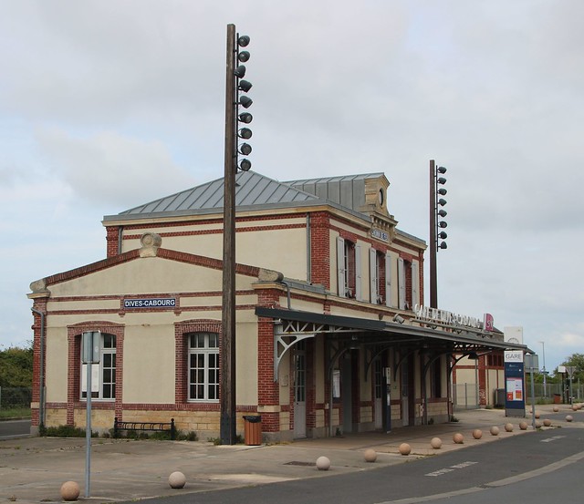 Dives-sur-Mer - Gare de Dives-Cabourg