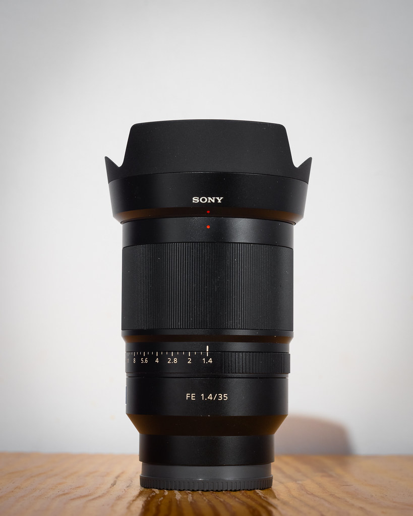 Sony Zeiss 35mm f/1.4