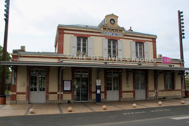 Dives-sur-Mer - Gare de Dives-Cabourg