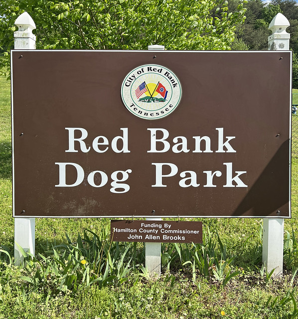 Whie Oak Dog Park, Red Bank TN 01
