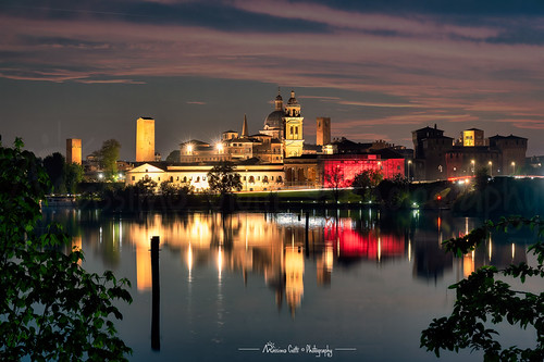 Mantova skyline by Massimo Ciotti - (Alfaluna), mantova mantovaskyline skyline reflection riflessi tramonto sunset italy italia paesaggi paesaggio p