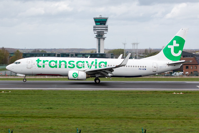 Transavia Boeing 737-800 PH-HZW