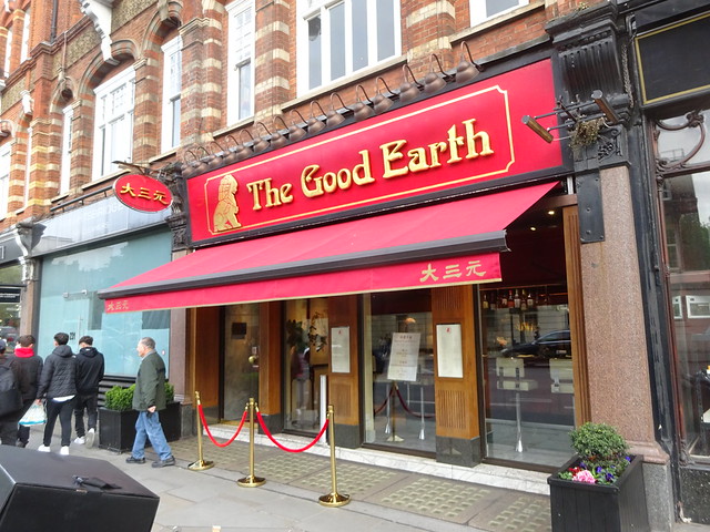 Chinese Rastaurant The Good Earth Fulham Road London