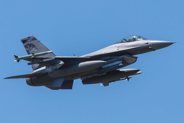 F-16 Lobos Sioux Falls AS 2019-91