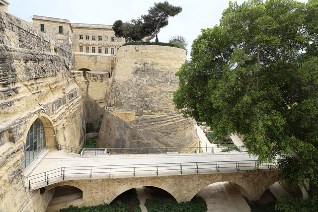 St. James Bastion_Valletta_Malta_(IMG_8125a)