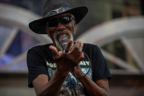 Robert Finley in the Blues Tent at Jazz Fest on April 25, 2024. Photo by Ryan Hodgson-Rigsbee.