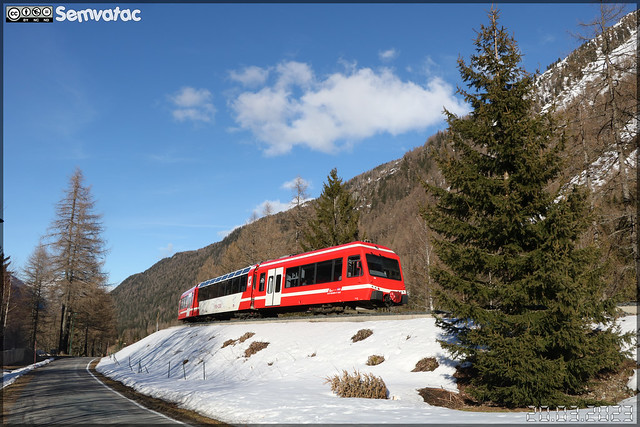 Stadler Spatz Z 850 – SNCF (Société Nationale des Chemins de fer Français) / Mont-Blanc Express (TER Auvergne-Rhône-Alpes) n°52