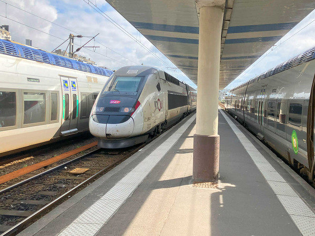 InOui TGV arrives in Brest from Paris