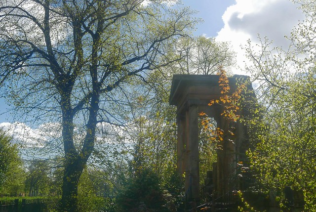 Old Portico in Decent light. Elder Park, Glasgow