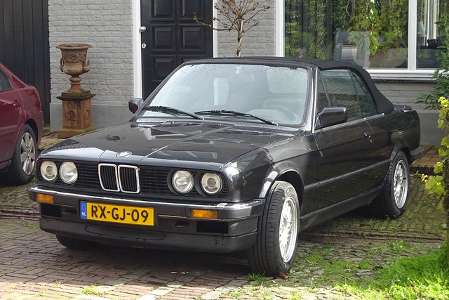 1988 BMW 325i Cabrio