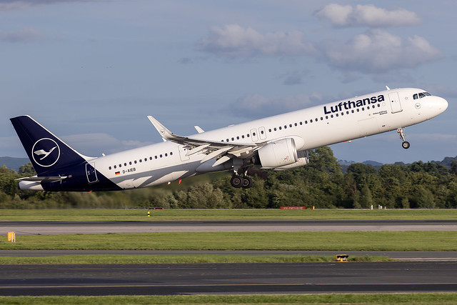 D-AIEB / Lufthansa / Airbus A321-271NX