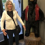 Mary imitating the greeting bear at the Yosemite View Lodge 