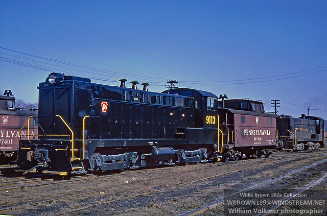 PRR 9113 a Baldwin DS44-660 is at Northumberland, PA on 3/19/65.